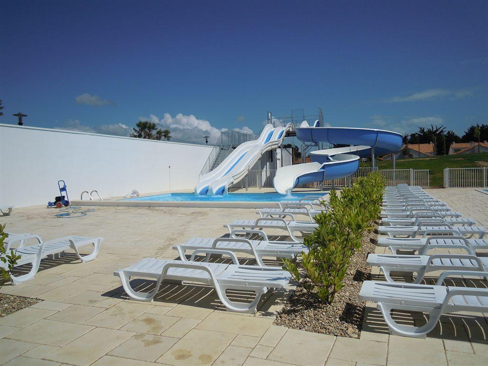 Residence Nemea Les Grands Rochers Les Sables-d'Olonne Exterior photo