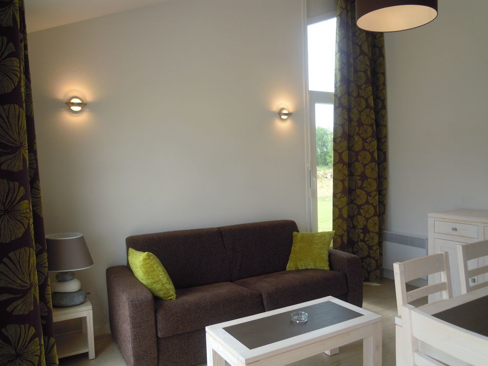 Residence Nemea Les Grands Rochers Les Sables-d'Olonne Exterior photo