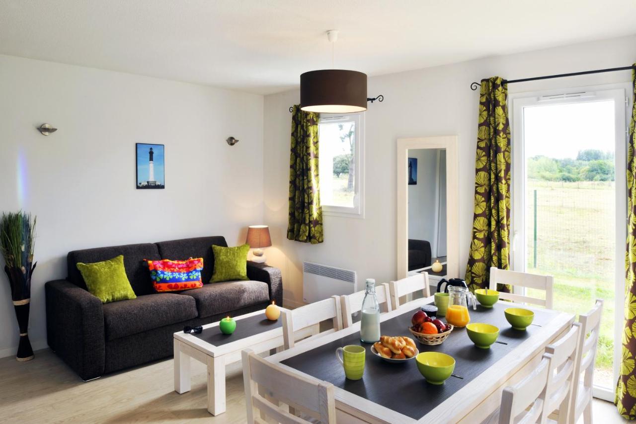 Residence Nemea Les Grands Rochers Les Sables-d'Olonne Exterior photo