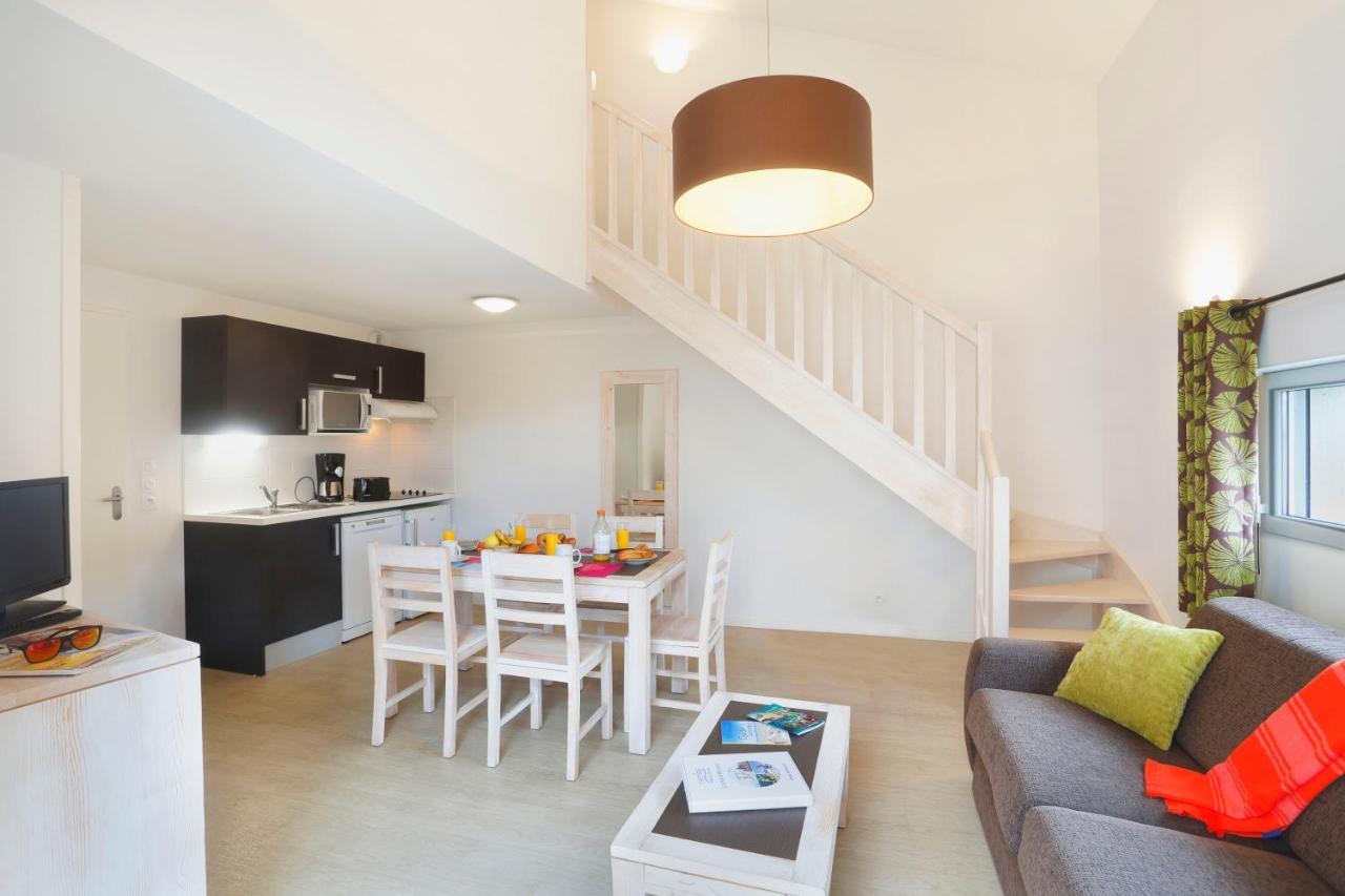 Residence Nemea Les Grands Rochers Les Sables-d'Olonne Exterior photo